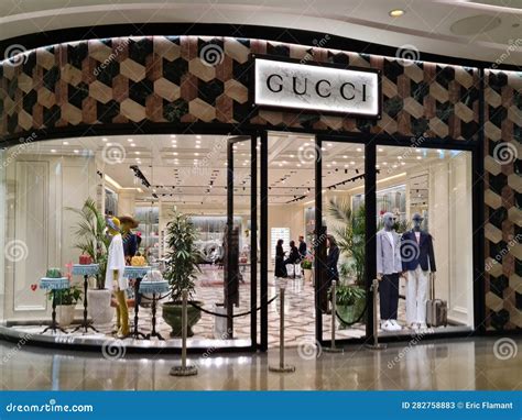 gucci shop westfield.